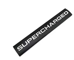 Land Rover "SUPERCHARGED" skilt for Range Rover L405 & Range Rover Sport L494 - Black Pack